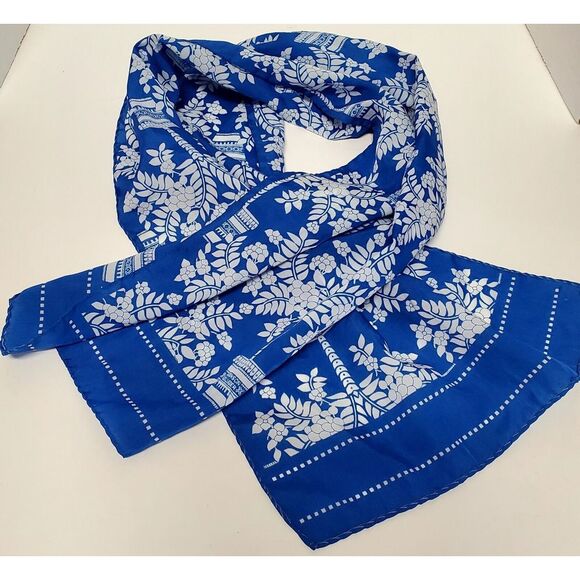 VTG Scarf Robinson Golluber Cornflower Blue/White Topiary Flower Poly Rectangle - Picture 1 of 5